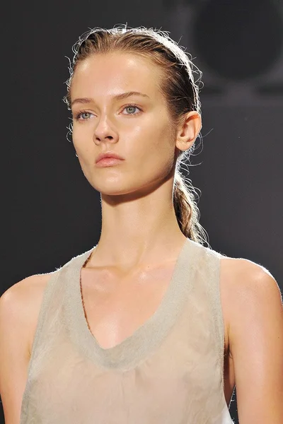 Look 54